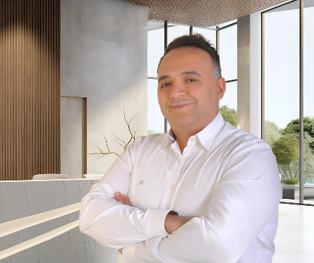 Dr. Mehmet Veli Karaaltın - Renowned Plastic Surgeon