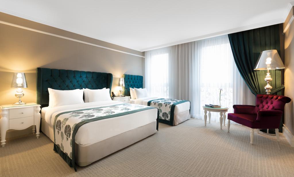 Luxury Hotel Accommodation - Premium Patient Comfort